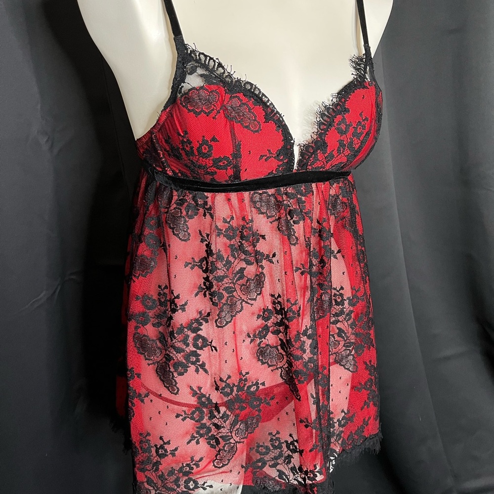 Victoria’s Secret Very Sexy Babydoll Thong Set XS